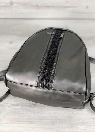 Стильный молодежный рюкзак юна серебряного цвета4 фото