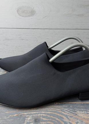 Bata, дуже стильні туфлі, базовий чорний колір, розмір 38.