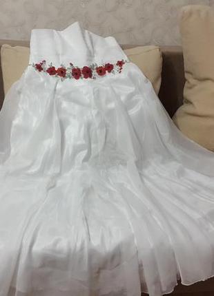 Свадебное  платье с вышивкой бисером по талии.надевалось один раз.7 фото