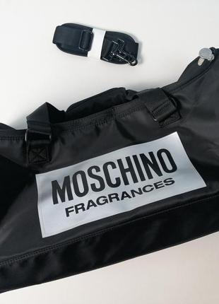 Брендовая новая сумка дорожная moschino3 фото