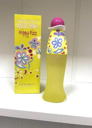 Женская туалетная вода moschino cheap and chic hippy fizz (москино чип чики хипические физ) 100 мл