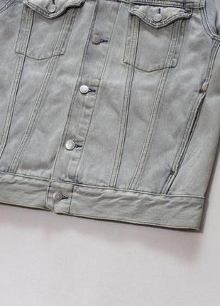 Стильная качественная джинсовая куртка с освещениями (бежевого оттенка) от weekday5 фото