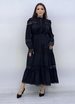 Бежева жіноча мереживна сукня міді жіноча ніжна довга сукня з мереживом на ґудзиках трендова сукня мереживо7 фото