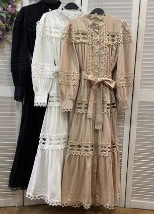 Бежева жіноча мереживна сукня міді жіноча ніжна довга сукня з мереживом на ґудзиках трендова сукня мереживо1 фото