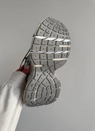 Трендові жіночі кросівки у стилі balenciaga 3xl grey silver premium сріблясті8 фото
