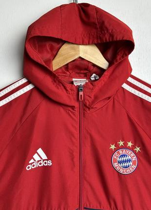 Вітровка adidas bayern munich 2016-174 фото