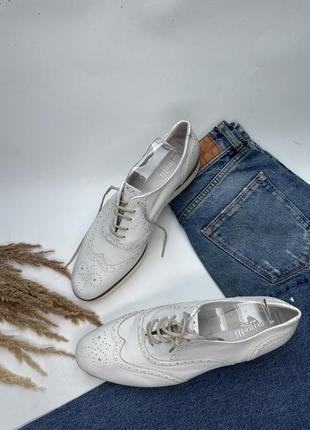 Белые ботиночки2 фото