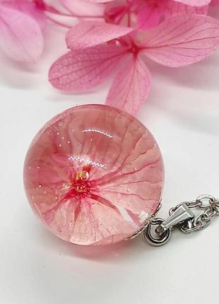 Кулон сфера с розовой гортензией, бижутерия из эпоксидной смолы для девушки, украшения в подарок
