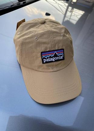 Кепка patagonia beige