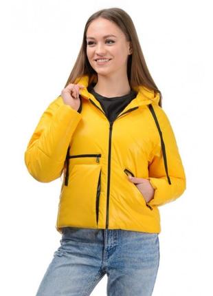 Женская демисезонная куртка. размер 481 фото