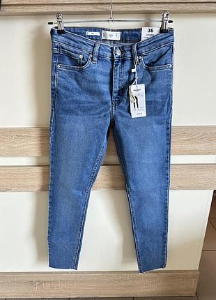 Джин и жіночі 38р. mango