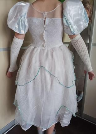 Карнавальное платье ( принцесса, зима, снежная королева)2 фото