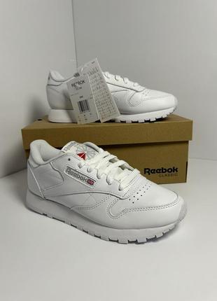 Кроссовки женские reebok classic1 фото