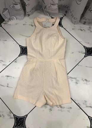 Комбінезон бежевого кольору