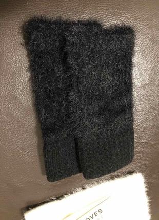 Мітенки в'язані теплі ангора чорні та білі жіночі, вовняні рукавички без пальців, короткі жіночі мітенки