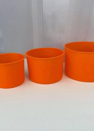Набір силіконових форм для випікання пасхи 6750 3 предмети помаранчеве1 фото