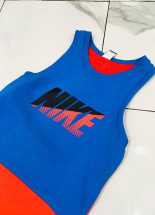 Плотная спортивная майка оригинал от nike s / дефект на фото3 фото