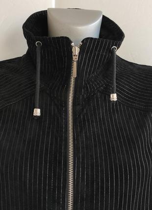 Стильная кожаная куртка, жилетка biba черного цвета9 фото