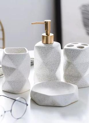 Набір аксесуарів для ванної кімнати з кераміки bathlux, 4 предмети білий