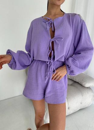 Муслиновая пижама с рубашкой с длинными объемными рукавами на резинке с завязками спереди со свободными шортами с поясом на резинке домашний костюм6 фото