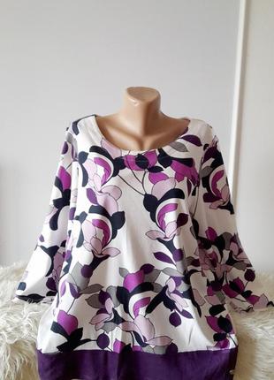 Великолепная трикотажная блуза в цветы, р.22/5xl