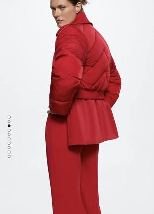 Коротка куртка у трендовому кольорі6 фото