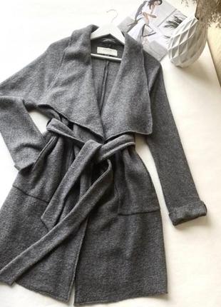 Пальто на запах со составом шерсти zara