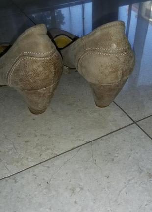 Pierre cardin-туфлі з велюрового нубуку 39 1|2розмір (26см)4 фото