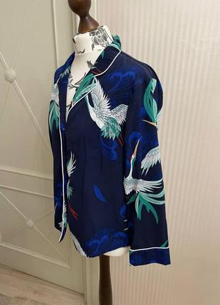 Яскрава сорочка в піжамному стилі, японський принт журавель6 фото