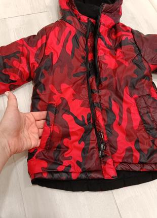 Двусторонняя демисезонная куртка для мальчика5 фото