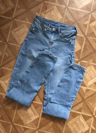 Світлі джинси скінні skinny