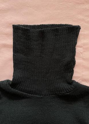 Зеленое вязаное платье2 фото