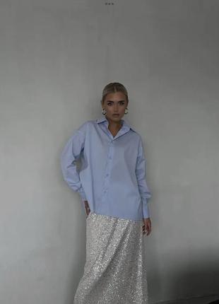 Базова oversize сорочка з котону зі складкою на спині блакитний