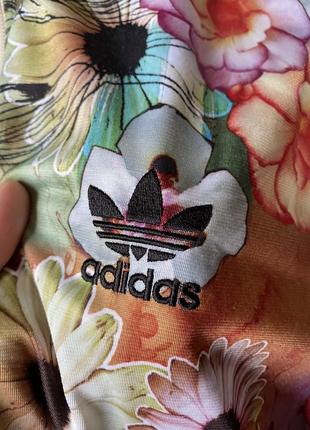 Олимпийка adidas с цветочным принтом3 фото