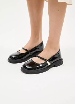 Шкіряні жіночі туфлі мері джейн чорні лакові 36-41 туфли женские lonza4 фото