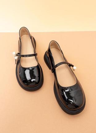 Шкіряні жіночі туфлі мері джейн чорні лакові 36-41 туфли женские lonza2 фото
