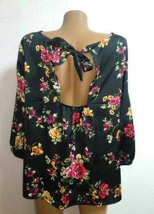 Романтичная сатиновая блуза с объемными рукавами 14/48-50 размера f&amp;f5 фото