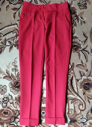 Жіночі червоні брюки2 фото