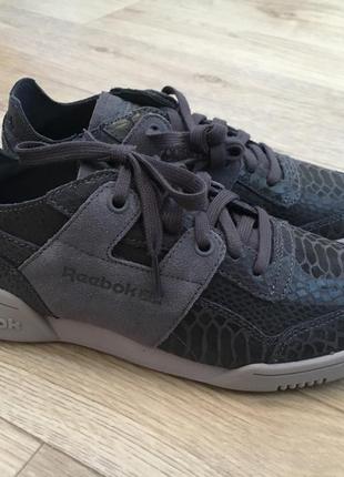 Жіночі кросівки reebok lo dcn foil1 фото