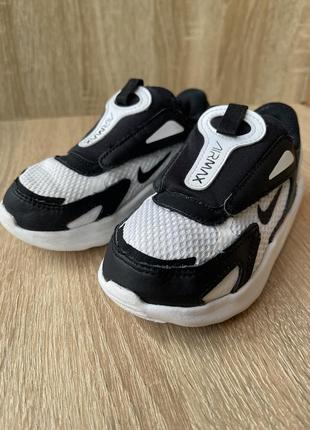 Кроссовки детские nike air