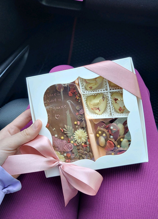 Набір шоколаду подарунок на день матері народження дівчині1 фото