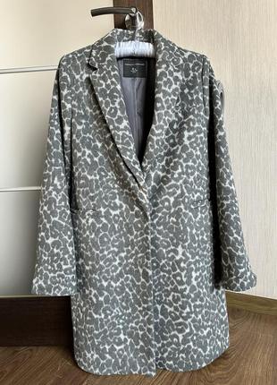 Пальто леопардове в стилі zara xs