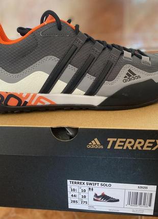 Кросівки оригінал adidas terrex swift solo чоловічі1 фото