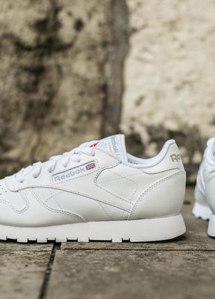 Кросівки жіночі reebok білі5 фото