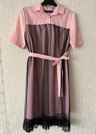 Персиковое платье- рубашка с черной сеткой1 фото