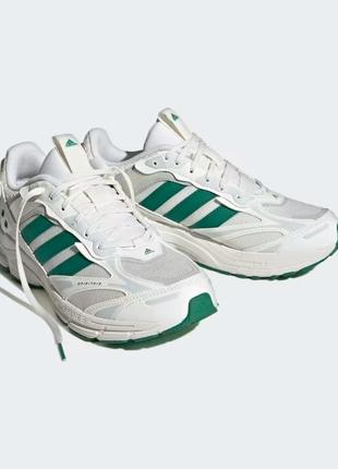 Кросівки adidas spiritain 2000