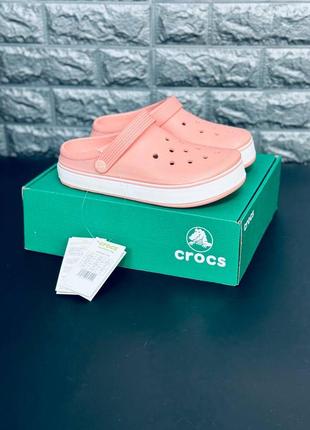 Женские кроксы crocs шлёпанцы крокс персикого цвета 36-415 фото