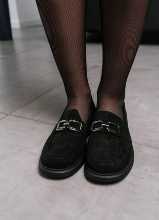Женские черные туфли на танкетке4 фото