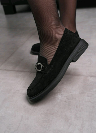 Женские черные туфли на танкетке5 фото