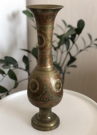 Индийская ваза, латунь.1 фото